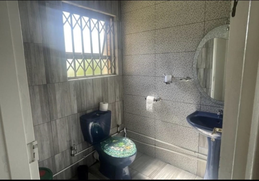4 Bedroom Property for Sale in Ficksburg Free State